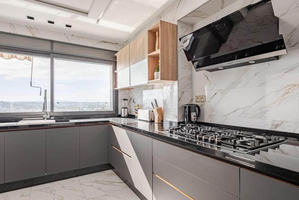 Royale Duplexe Pleine Centre Tanger Apartment Luaran gambar